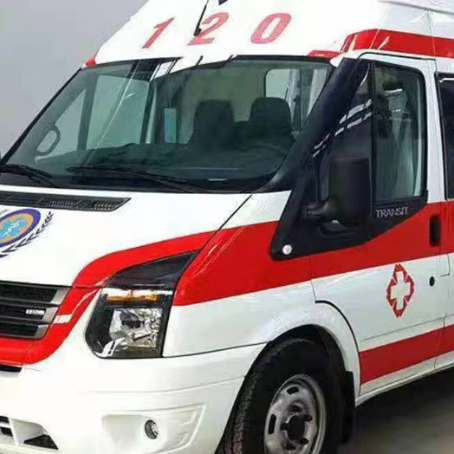 南丰非急救护送病人转院租赁救护车的优缺点对比